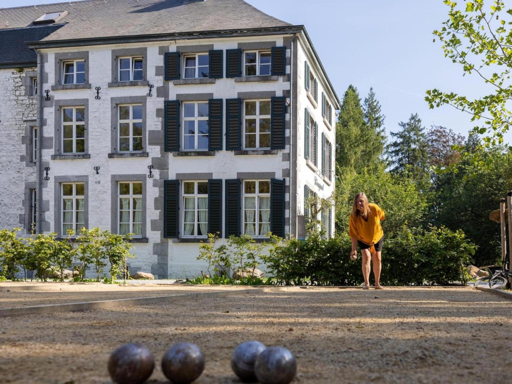 Elegant Apartment In Aywaille Near Forest Exterior foto